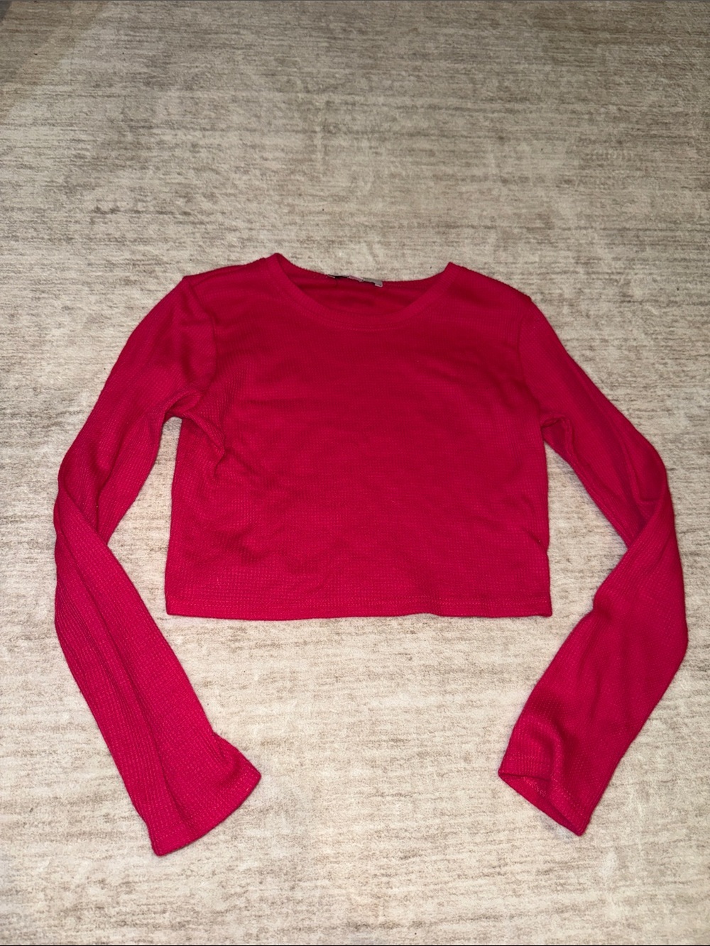 Cropped Long-Sleeve Top in fuchsia girls size medium